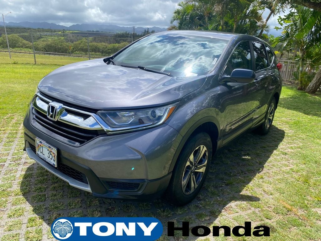 2017 Honda CR-V — rear three-quarter view