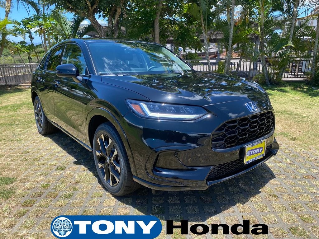 2027 Honda HR-V EX-L in Crystal Black Pearl — front three-quarter view
