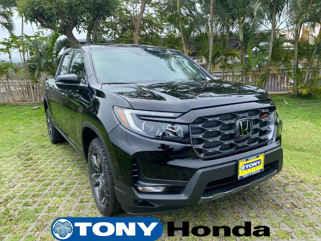 2026 Honda Ridgeline TrailSport in Crystal Black Pearl — front three-quarter view