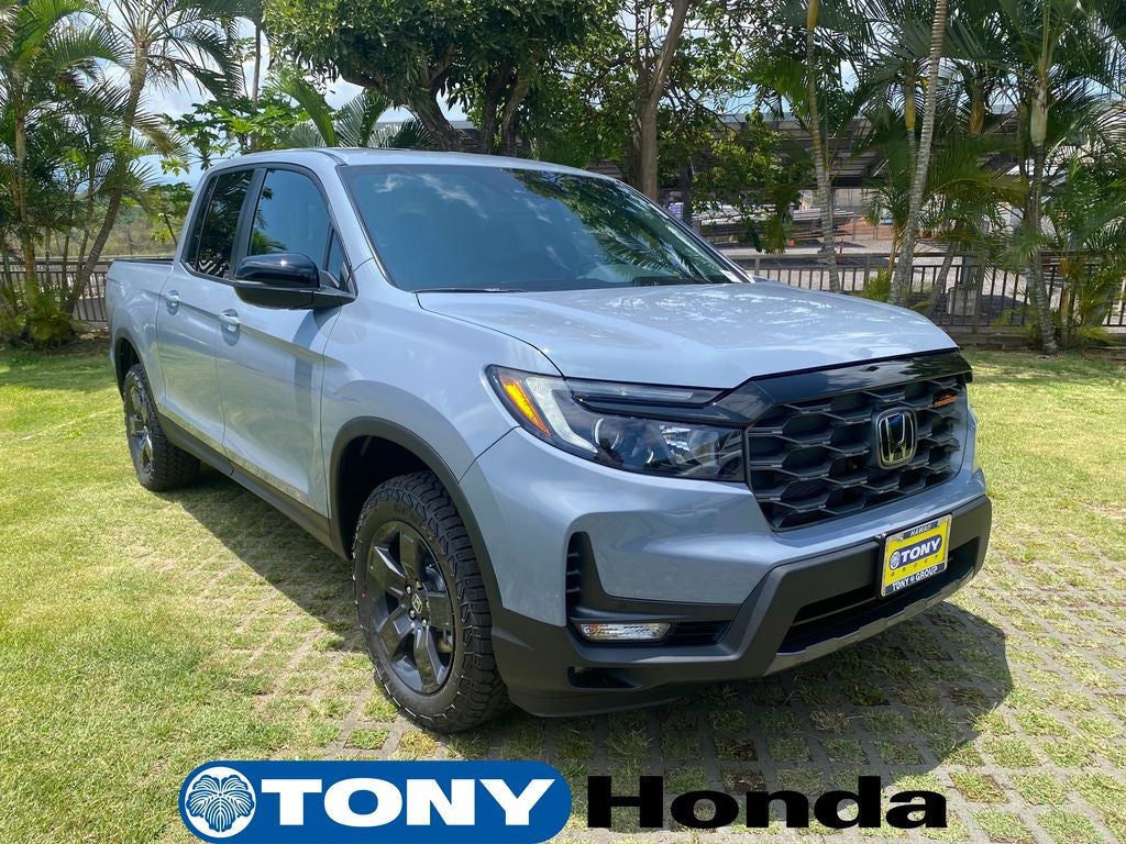 2026 Honda Ridgeline TrailSport in Sonic Gray Pearl — front three-quarter view