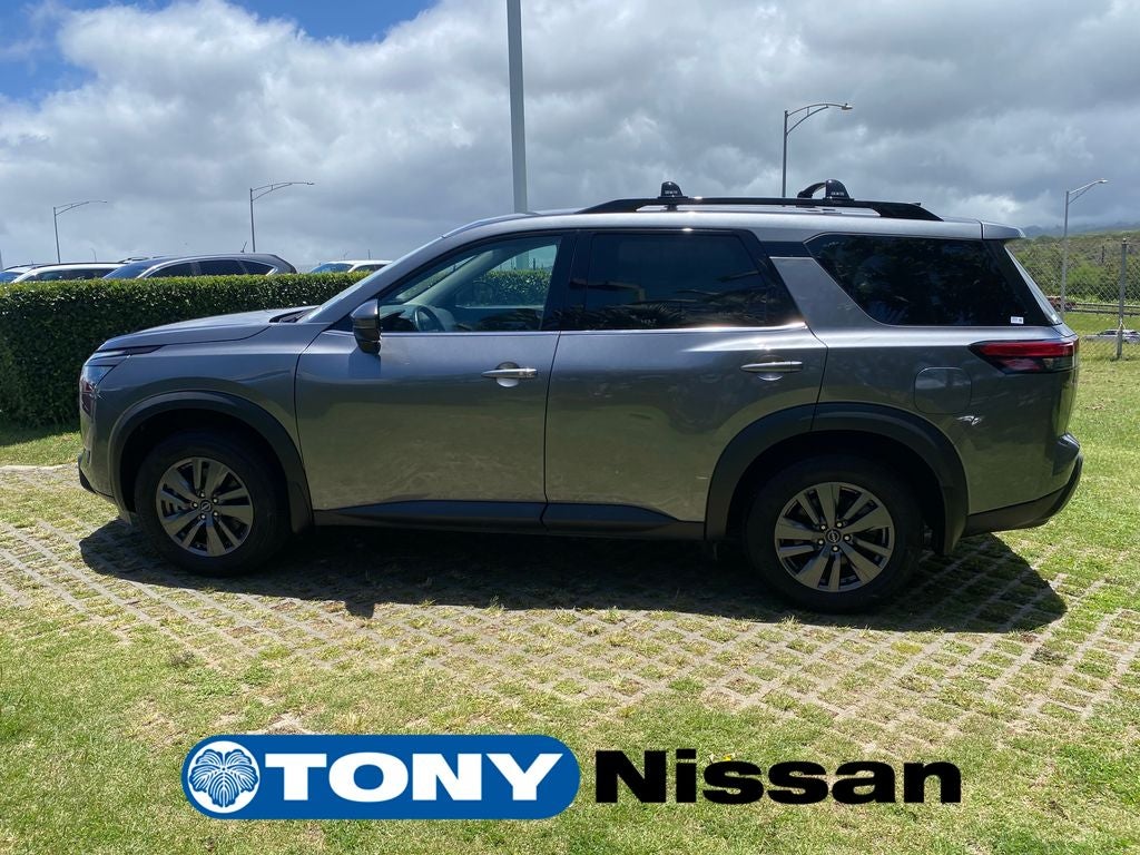 2024 Nissan Pathfinder — interior view